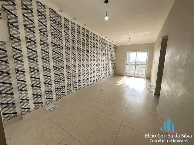 #ECS182 - Apartamento para Venda em Praia Grande - SP