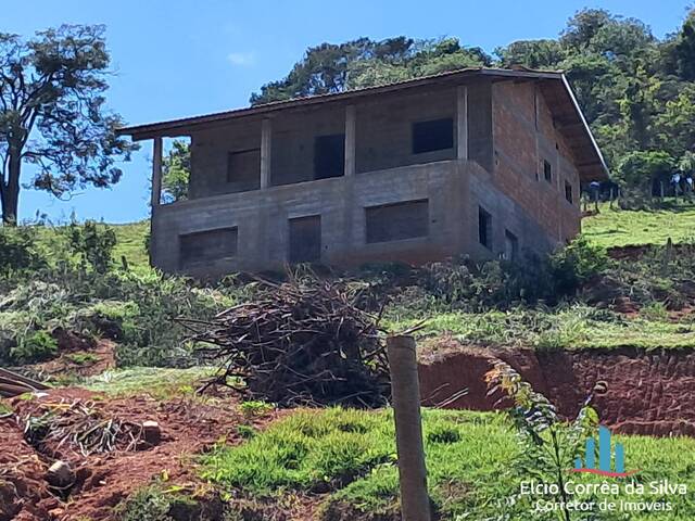 #ECS85 - Casa para Venda em Camanducaia - MG - 1