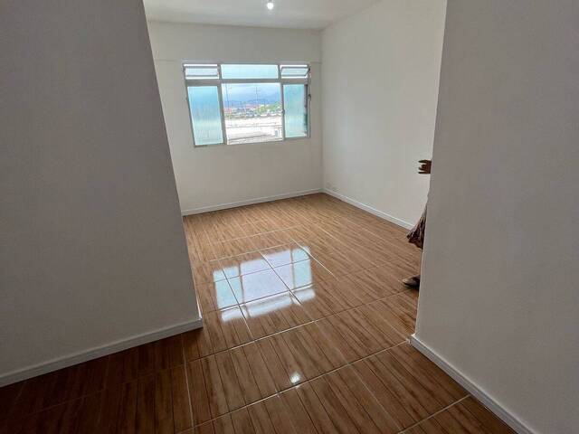 #ECS317 - Apartamento para Venda em Santos - SP - 1