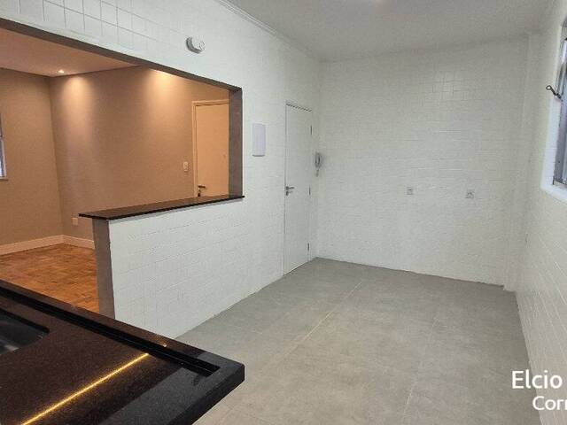 Apartamento para Venda em Santos - 4
