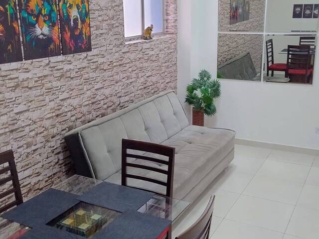 #ECS382 - Apartamento para Venda em Santos - SP - 1