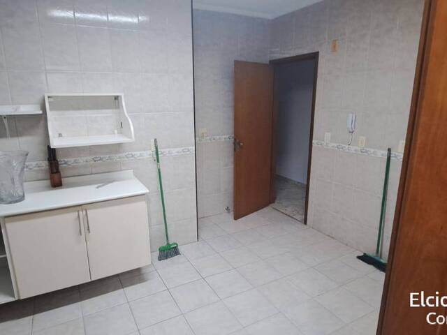 Apartamento para Venda em Santos - 4