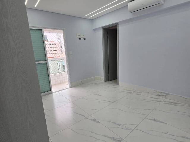Apartamento para Venda em Praia Grande - 4