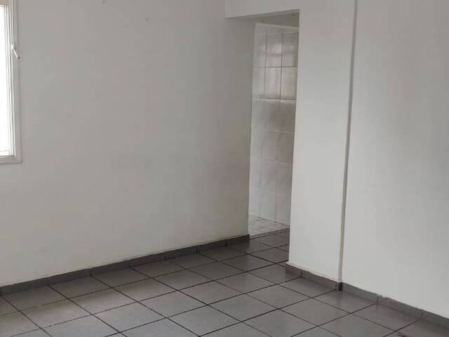 Apartamento para Venda em São Vicente - 4