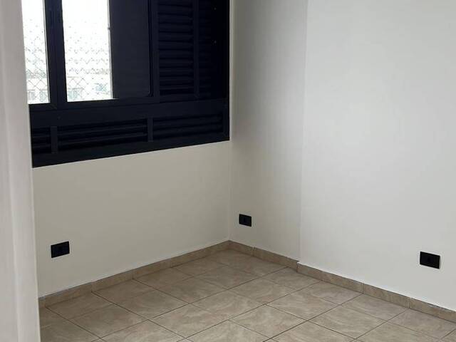 Apartamento para Locação em Santos - 4