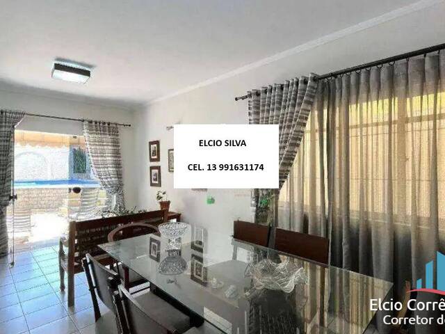 Casa para Venda em Guarujá - 3