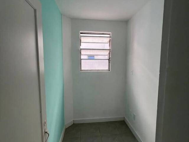 Apartamento para Venda em Santos - 5
