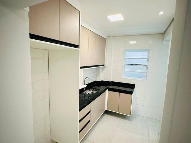 Apartamento para Venda em Santos - 5