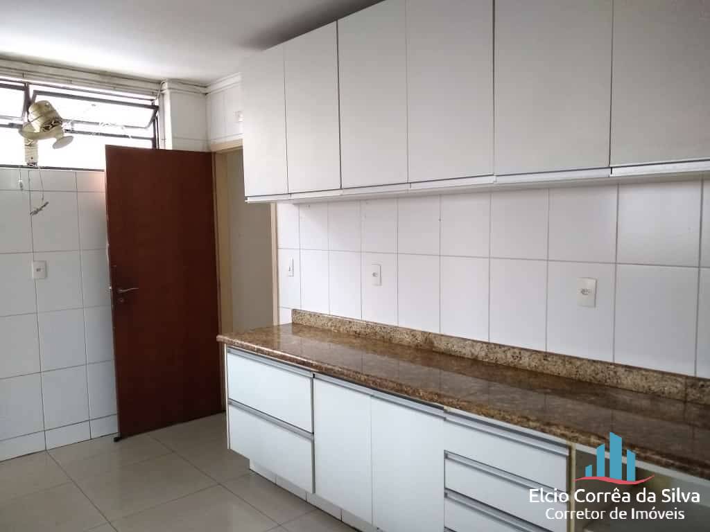 Casa, 3 quartos, 240 m² - Foto 4