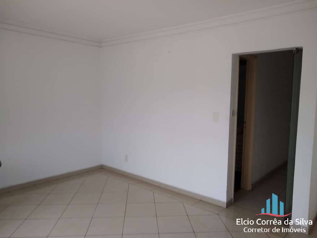 Casa, 3 quartos, 240 m² - Foto 3