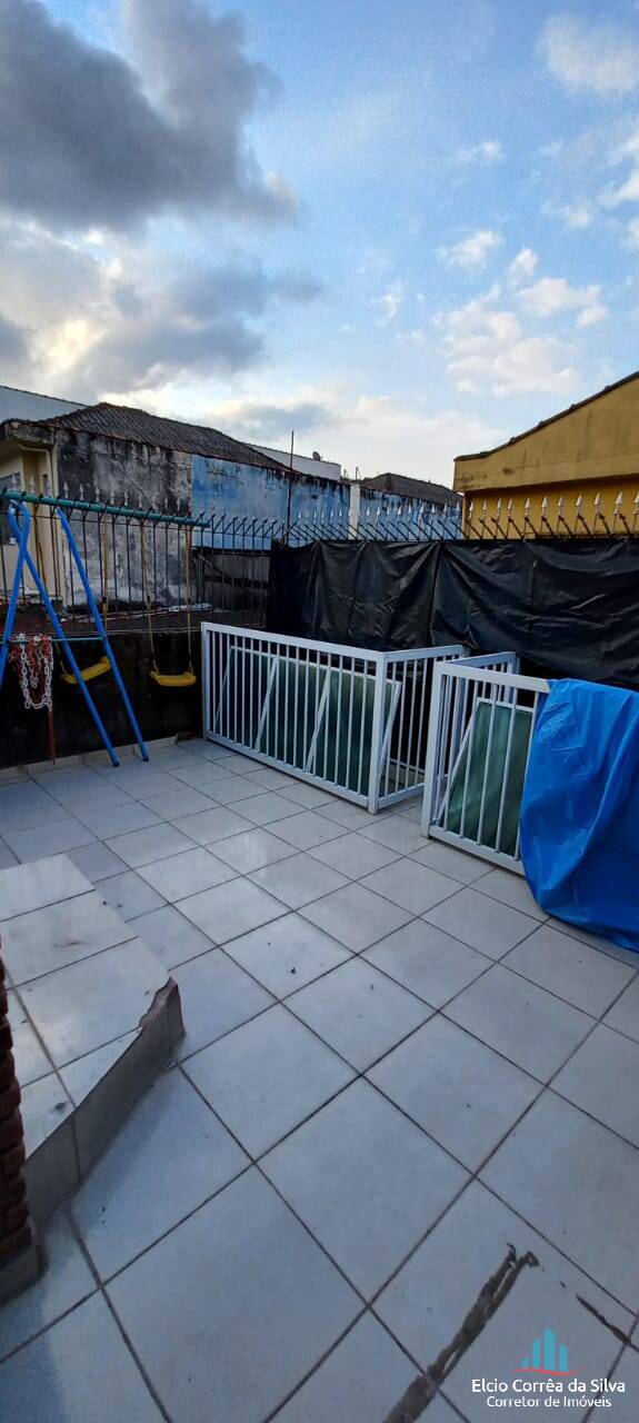 Casa à venda com 3 quartos, 140m² - Foto 25