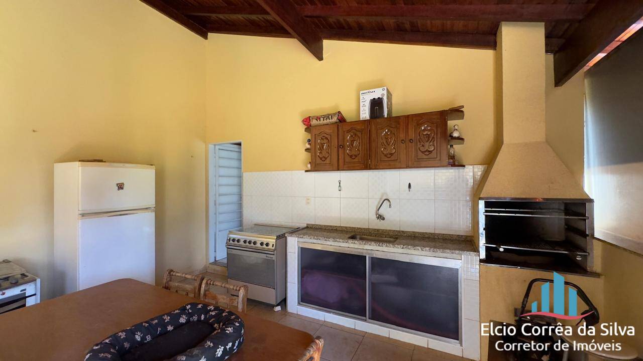 Casa, 3 quartos, 265 m² - Foto 32