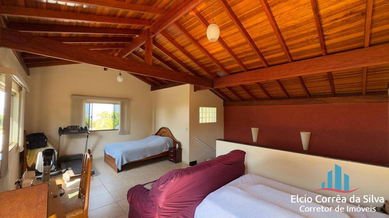 Casa, 3 quartos, 265 m² - Foto 40