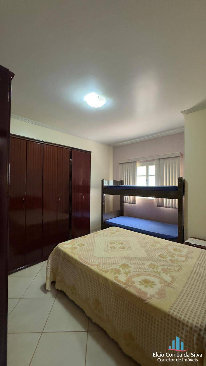 Casa, 3 quartos, 265 m² - Foto 48