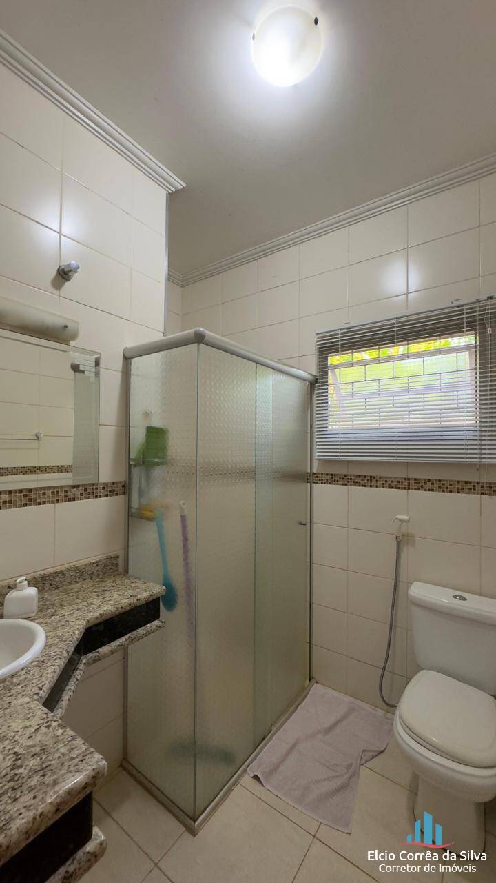 Casa, 3 quartos, 265 m² - Foto 47