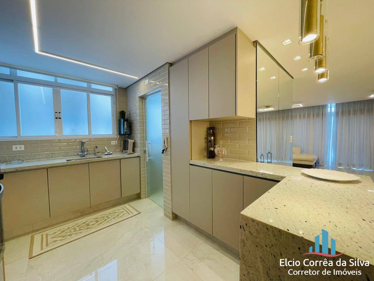Apartamento para alugar com 3 quartos, 147m² - Foto 7