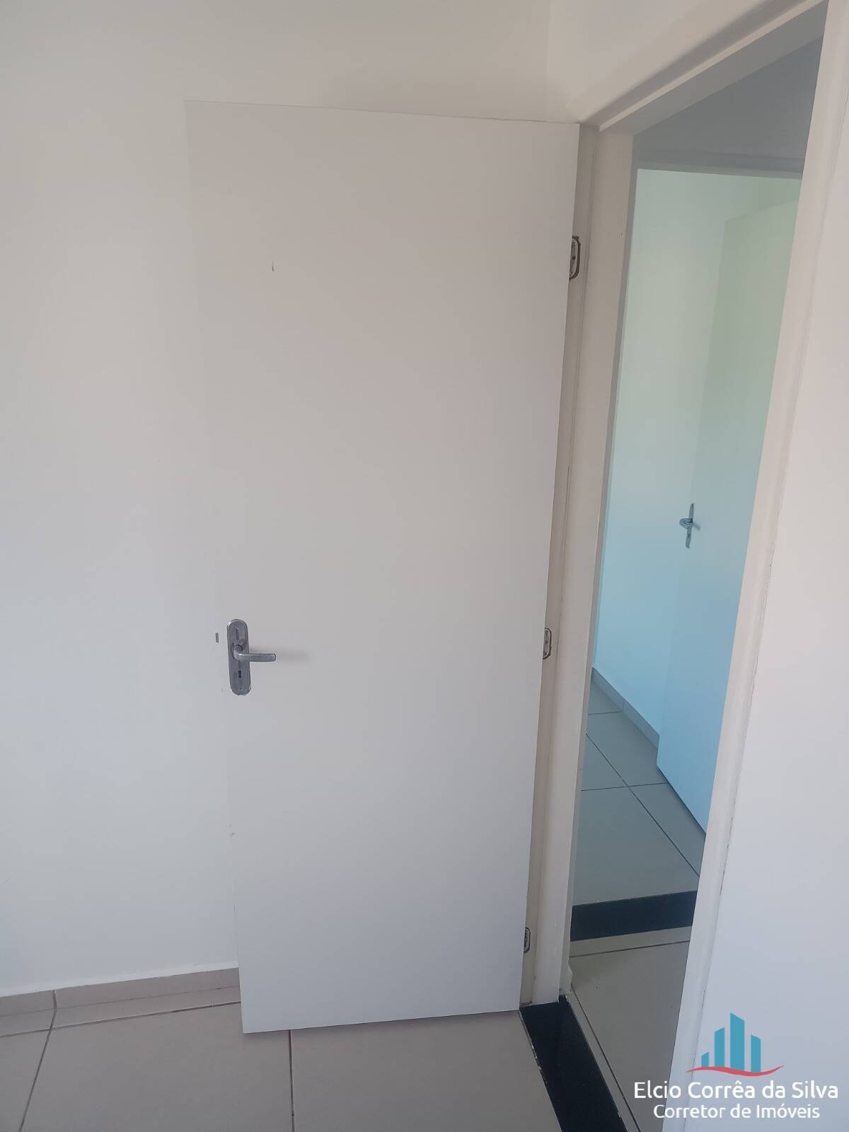 Apartamento à venda com 2 quartos, 54m² - Foto 11