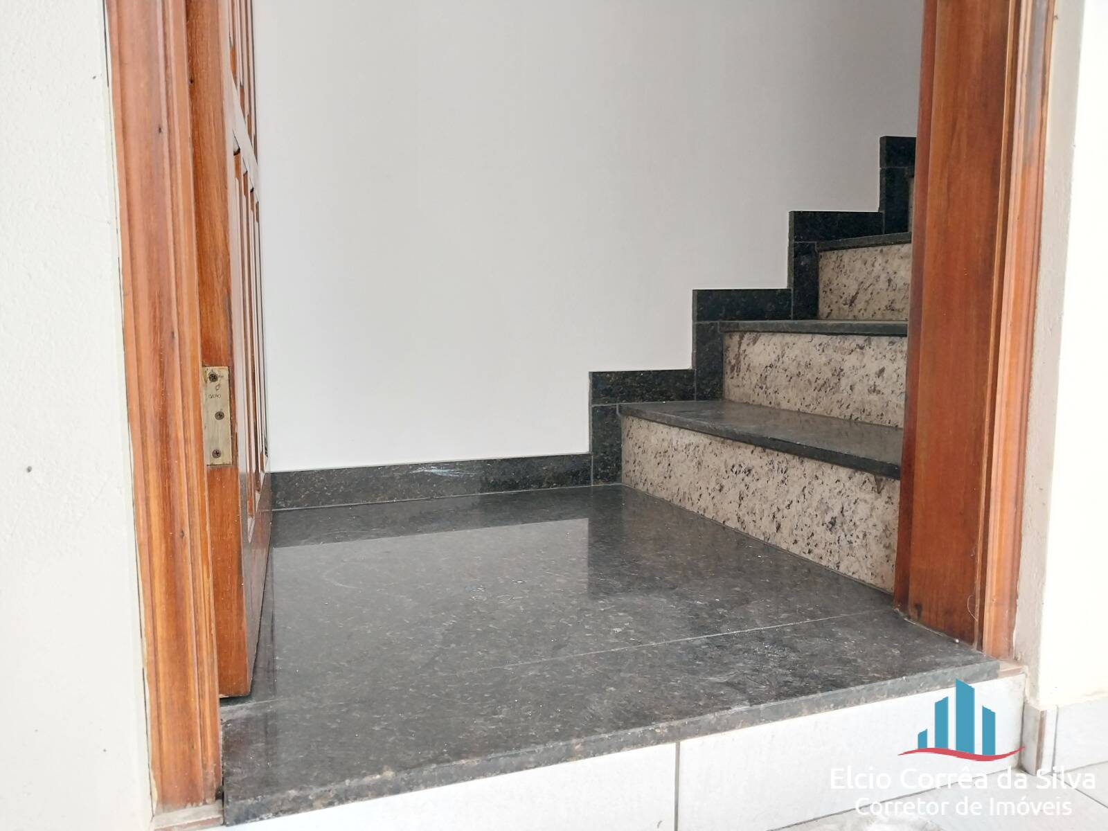 Casa para alugar com 2 quartos, 92m² - Foto 3