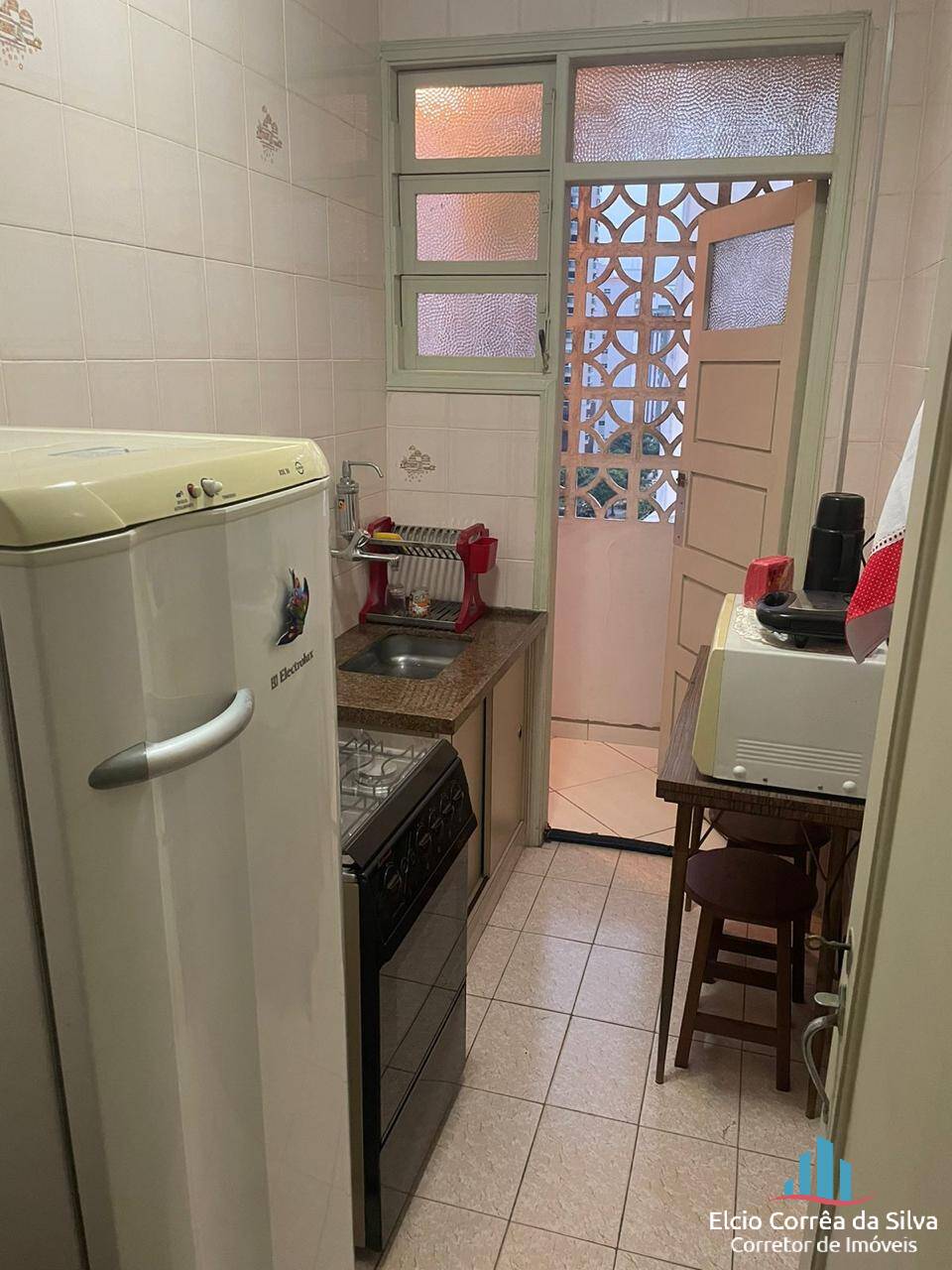 Apartamento para alugar com 1 quarto, 55m² - Foto 7