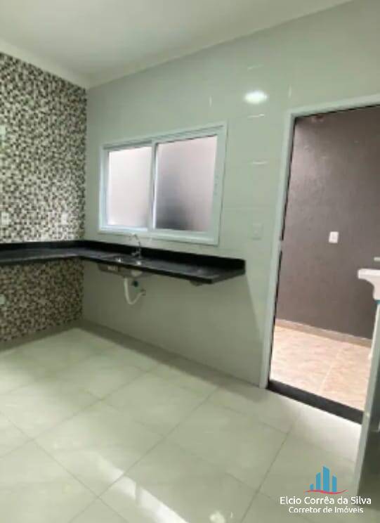 Casa para alugar com 2 quartos, 68m² - Foto 3