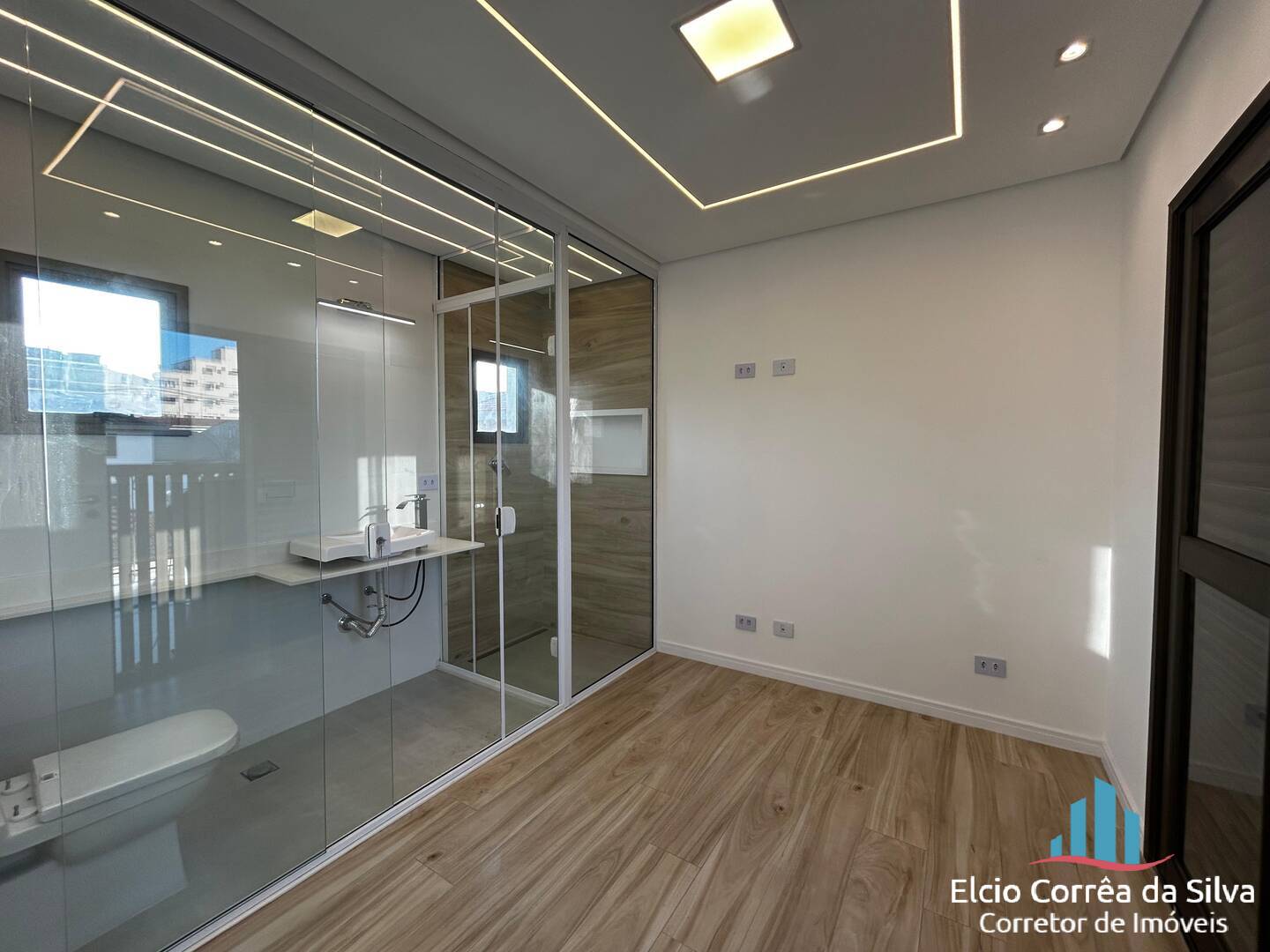 Casa para alugar com 5 quartos, 240m² - Foto 18