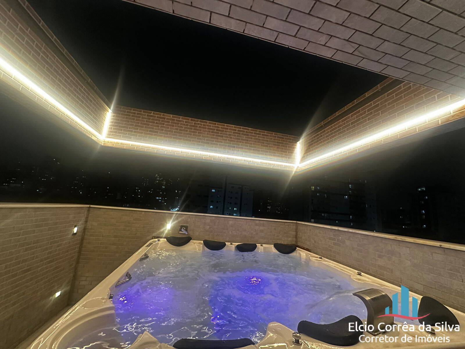 Casa para alugar com 5 quartos, 240m² - Foto 22