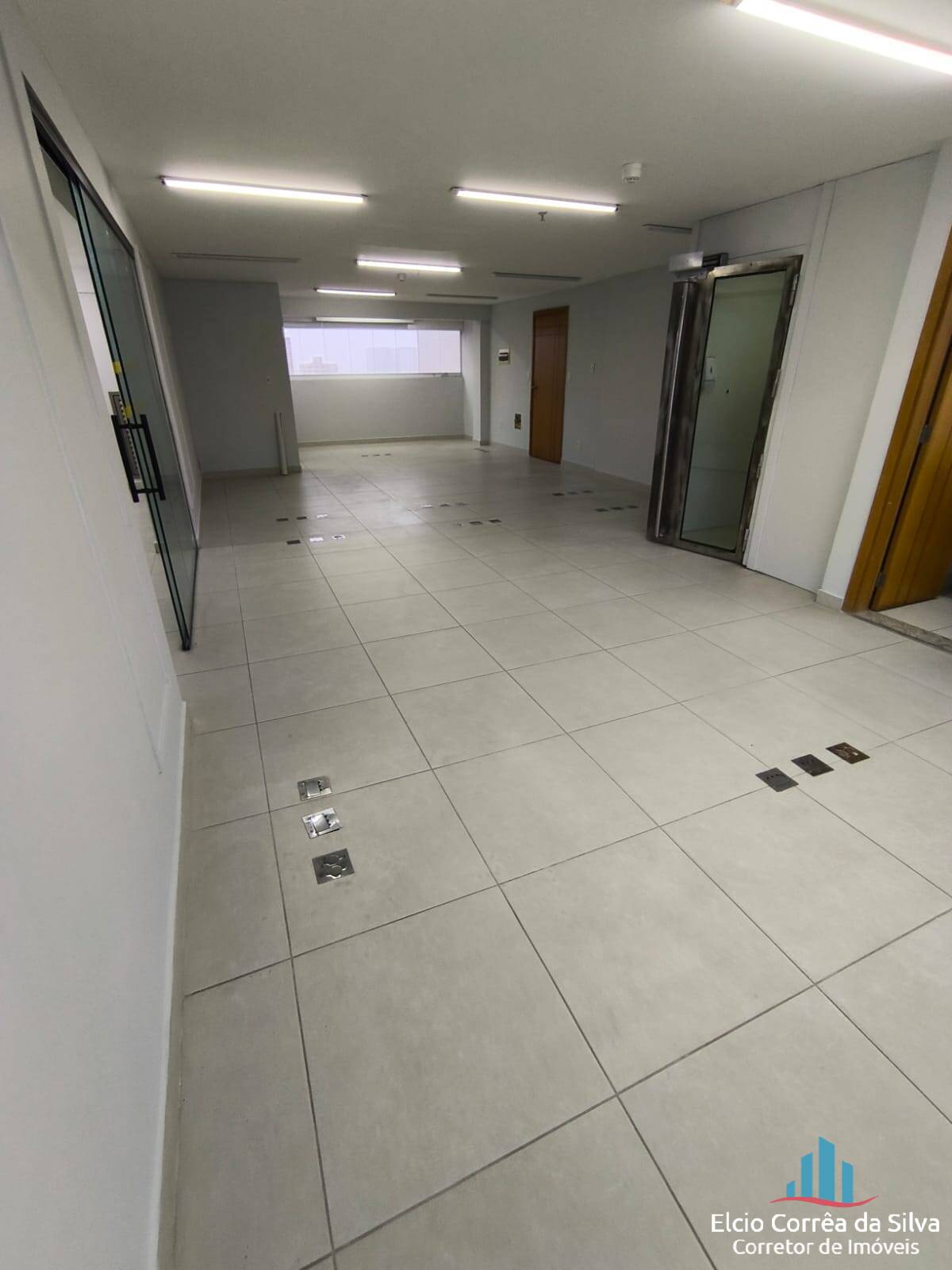 Conjunto Comercial-Sala para alugar, 53m² - Foto 28