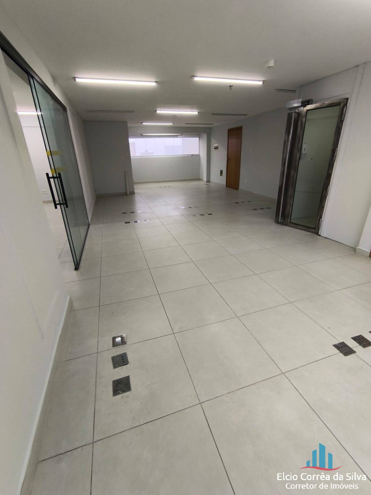 Conjunto Comercial-Sala para alugar, 53m² - Foto 25