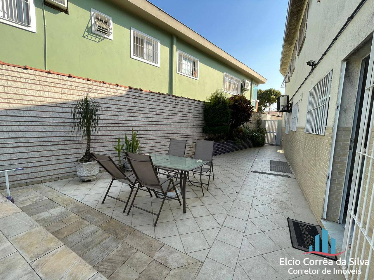 Casa à venda com 4 quartos, 150m² - Foto 5