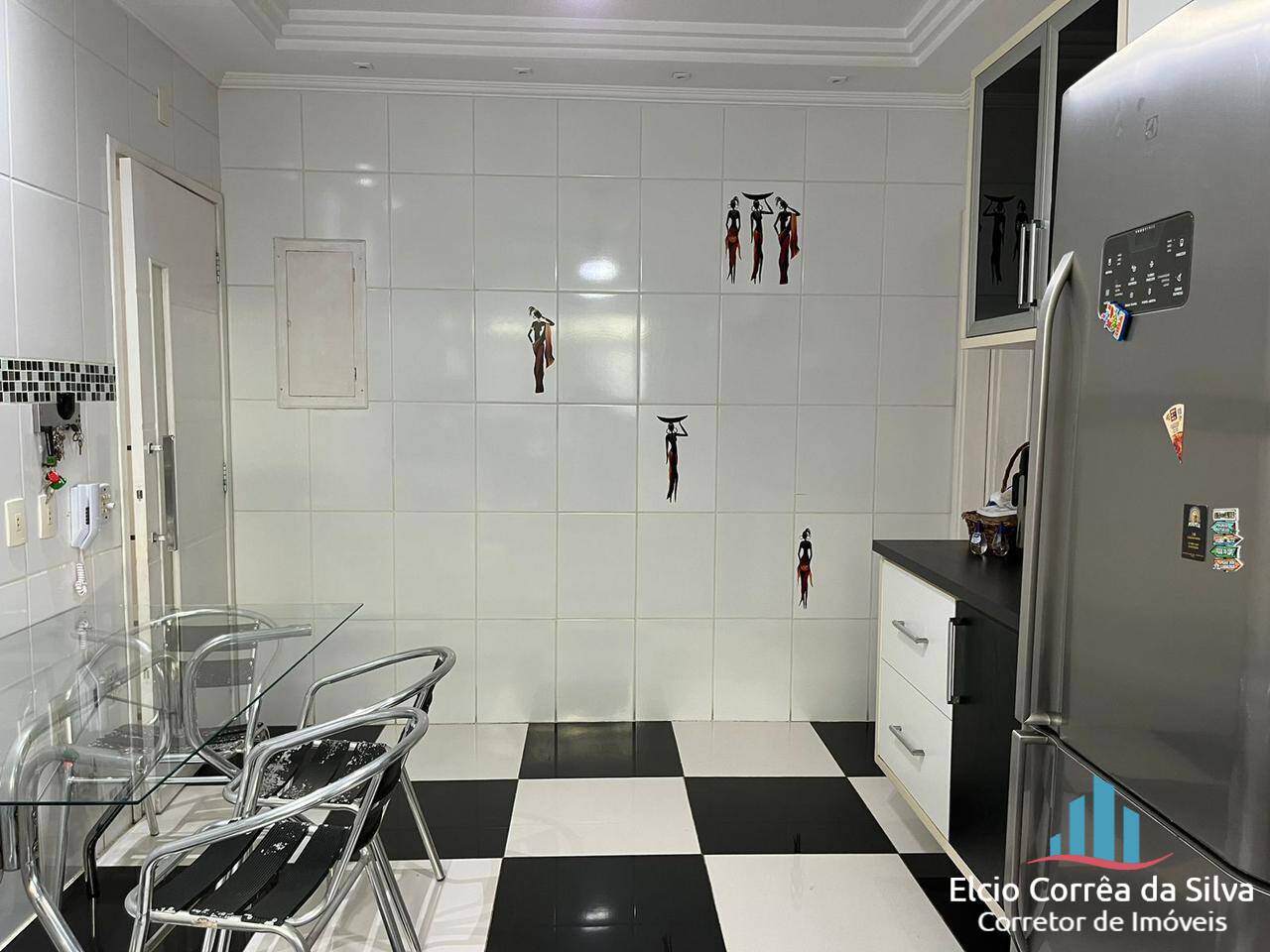 Casa à venda com 4 quartos, 150m² - Foto 21