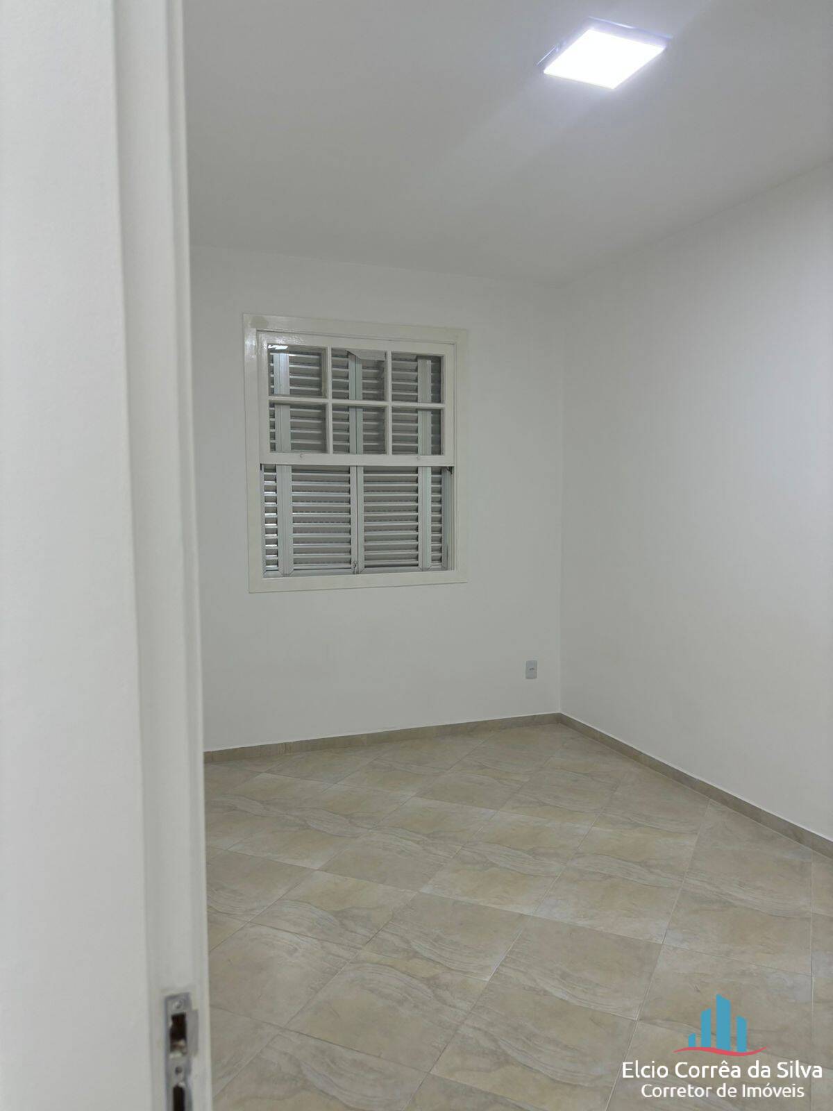 Apartamento à venda com 2 quartos, 70m² - Foto 10