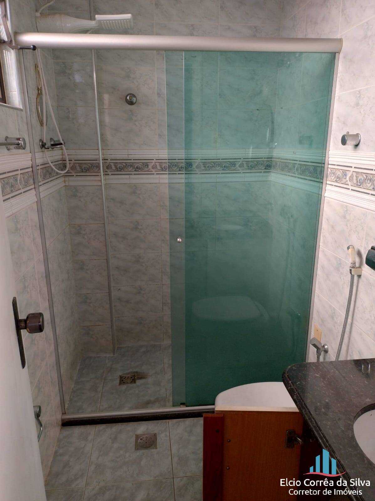 Casa para alugar com 4 quartos, 240m² - Foto 19