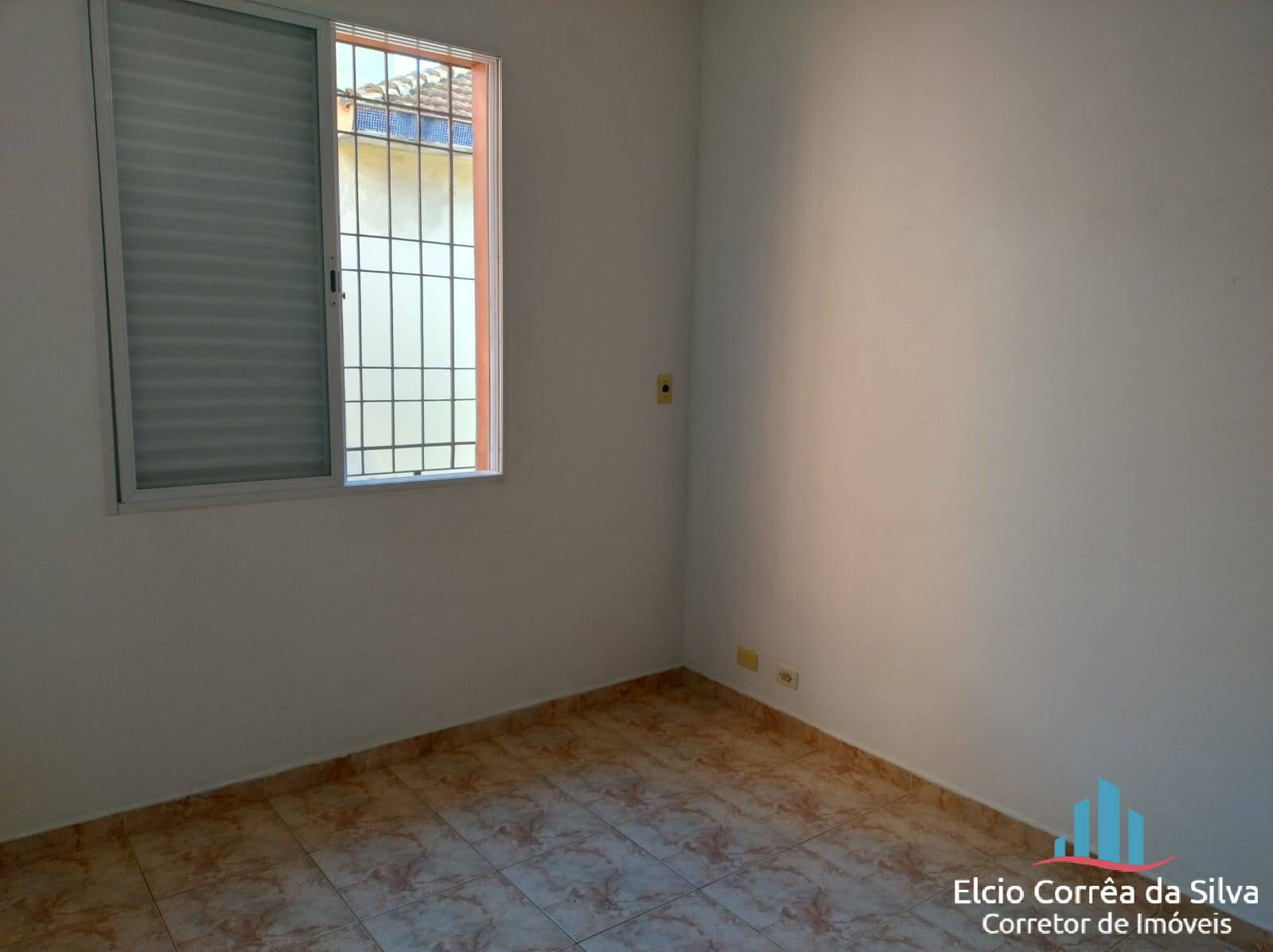 Casa para alugar com 4 quartos, 240m² - Foto 17