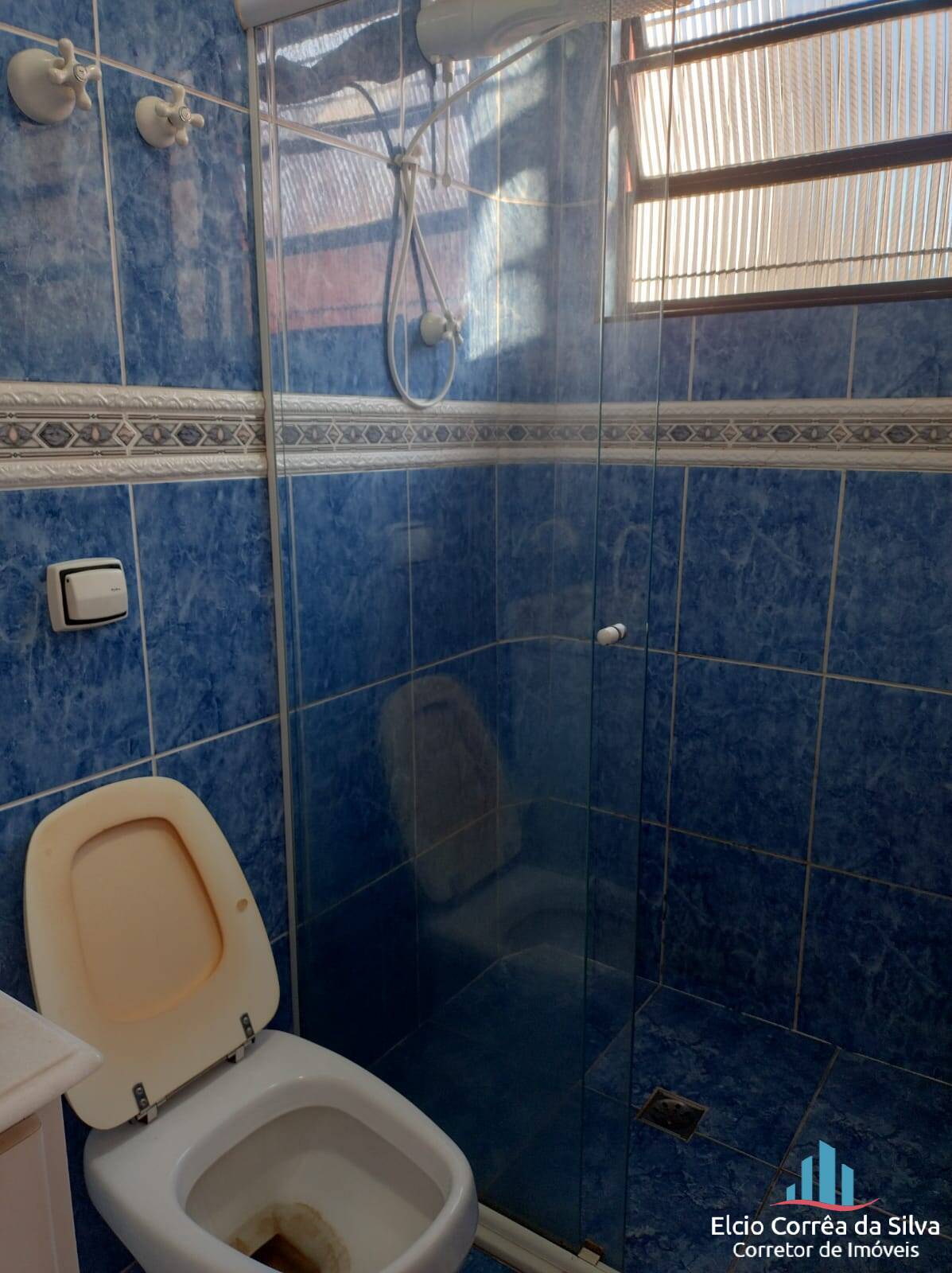 Casa para alugar com 4 quartos, 240m² - Foto 23