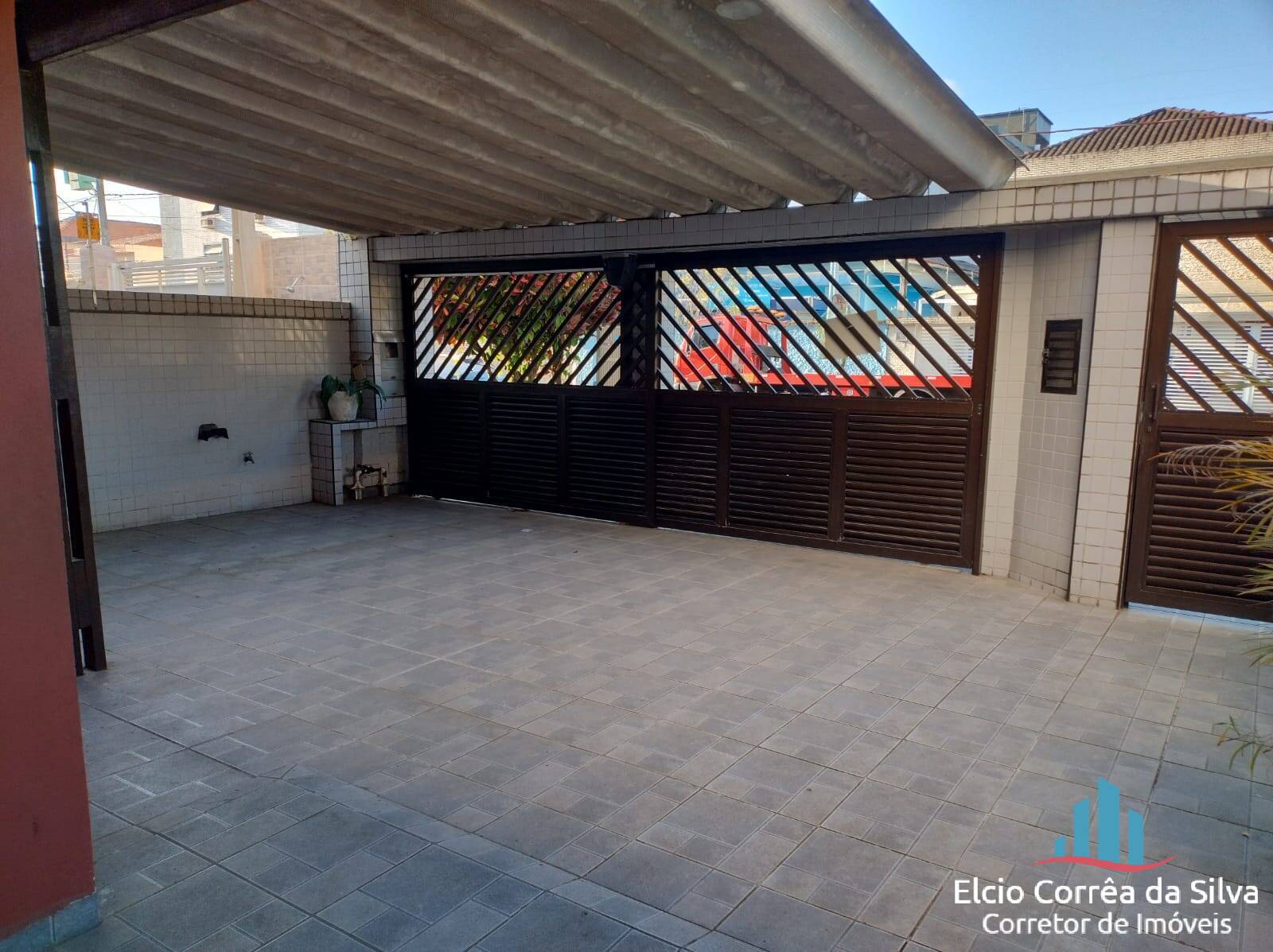 Casa para alugar com 4 quartos, 240m² - Foto 37