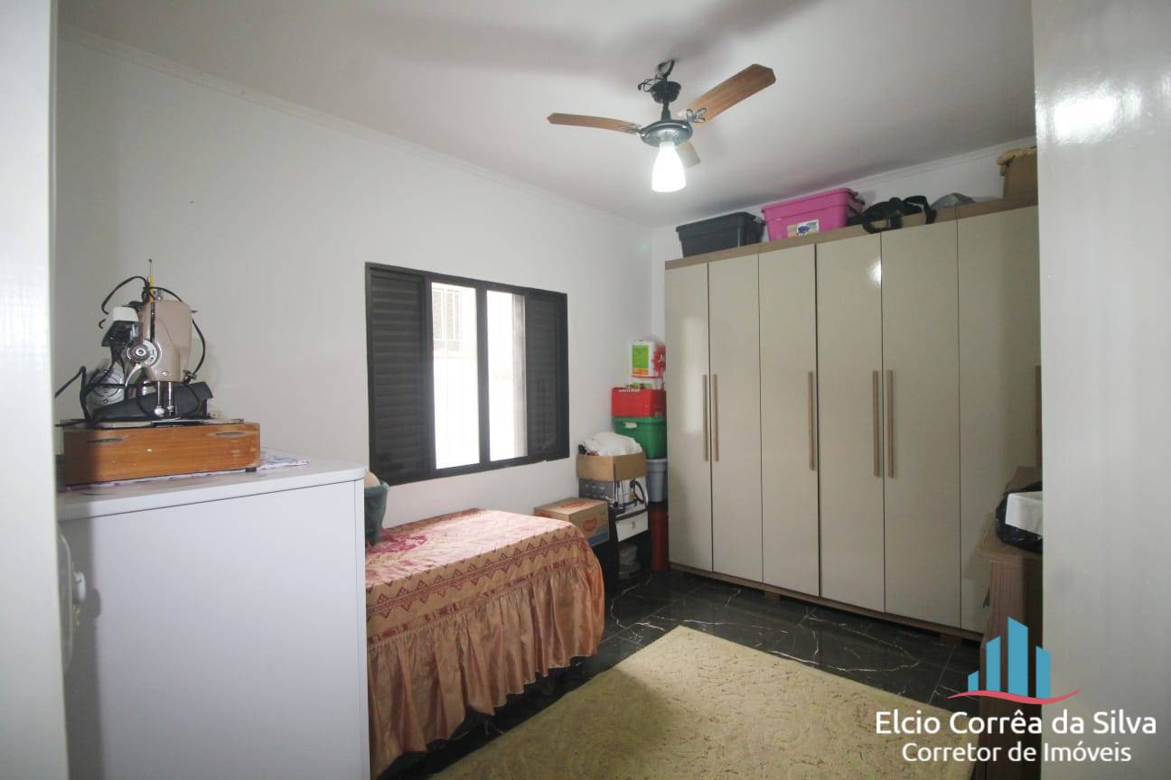 Casa, 3 quartos, 252 m² - Foto 20