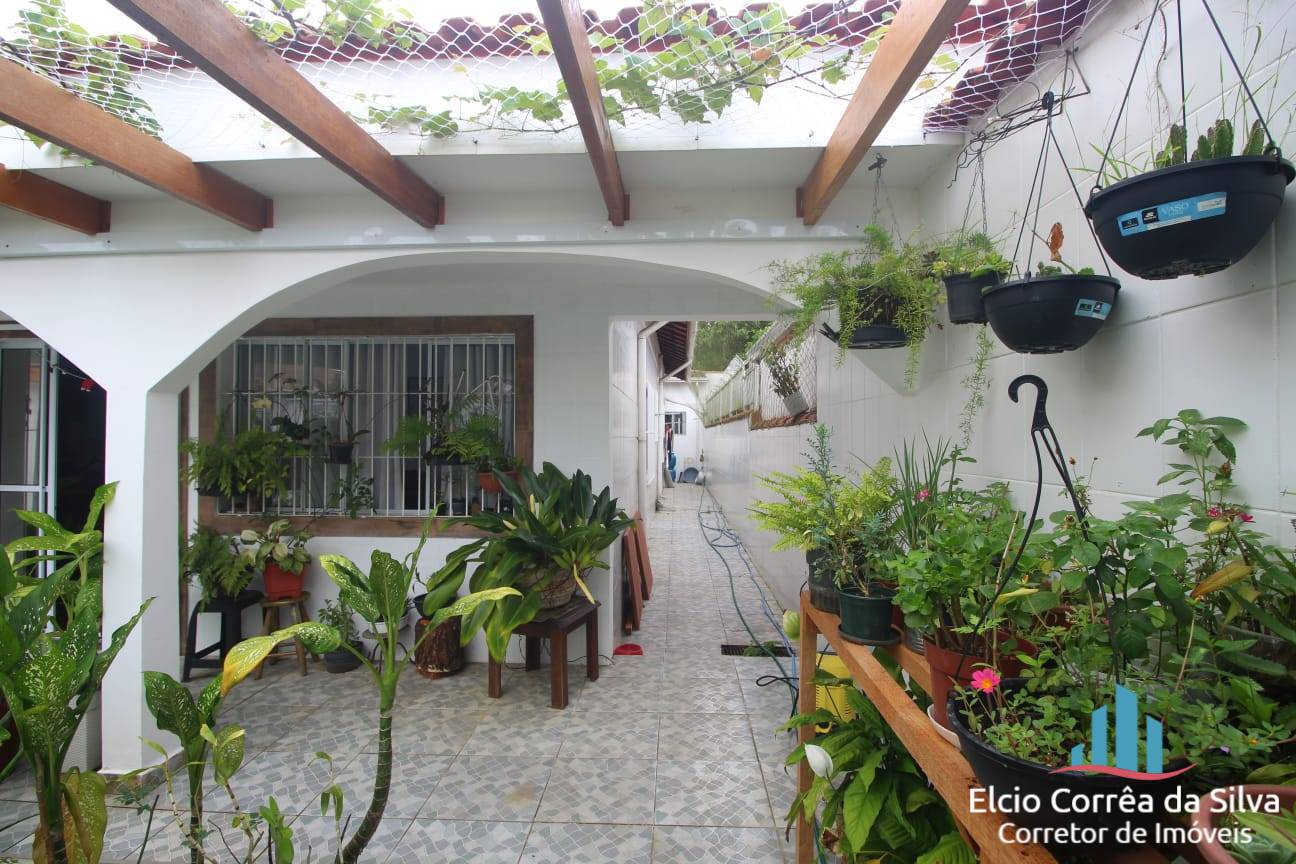 Casa, 3 quartos, 252 m² - Foto 2