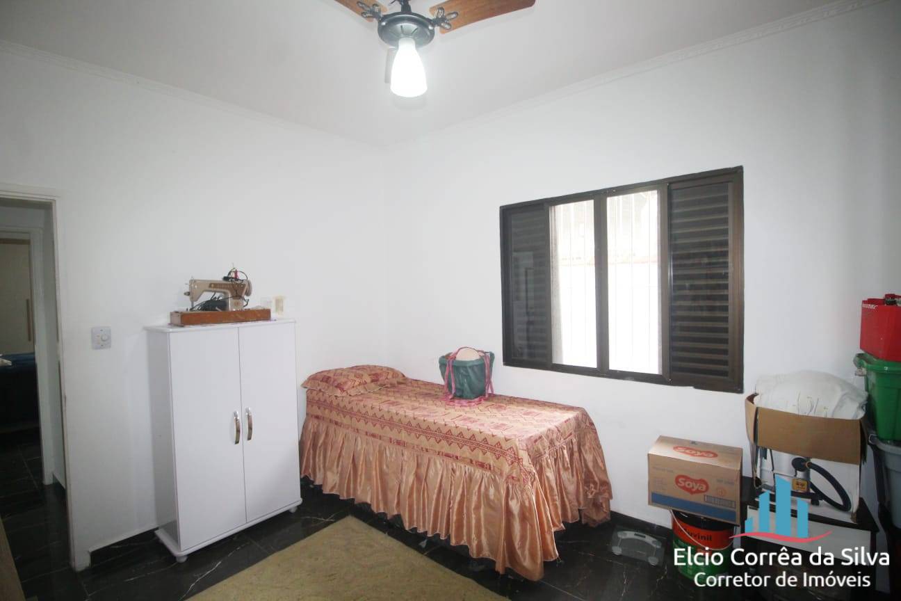 Casa, 3 quartos, 252 m² - Foto 23