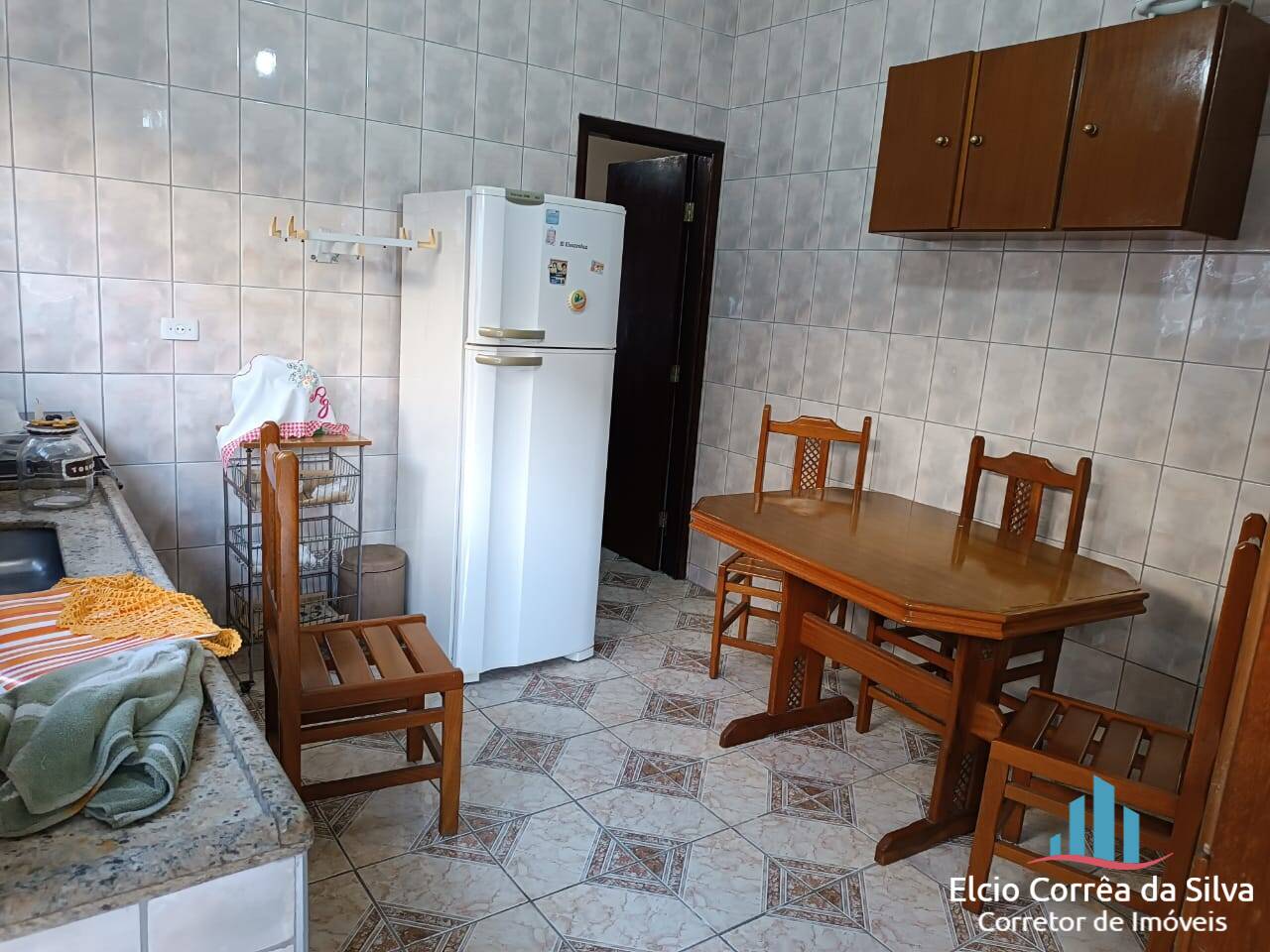 Casa, 2 quartos, 167 m² - Foto 2