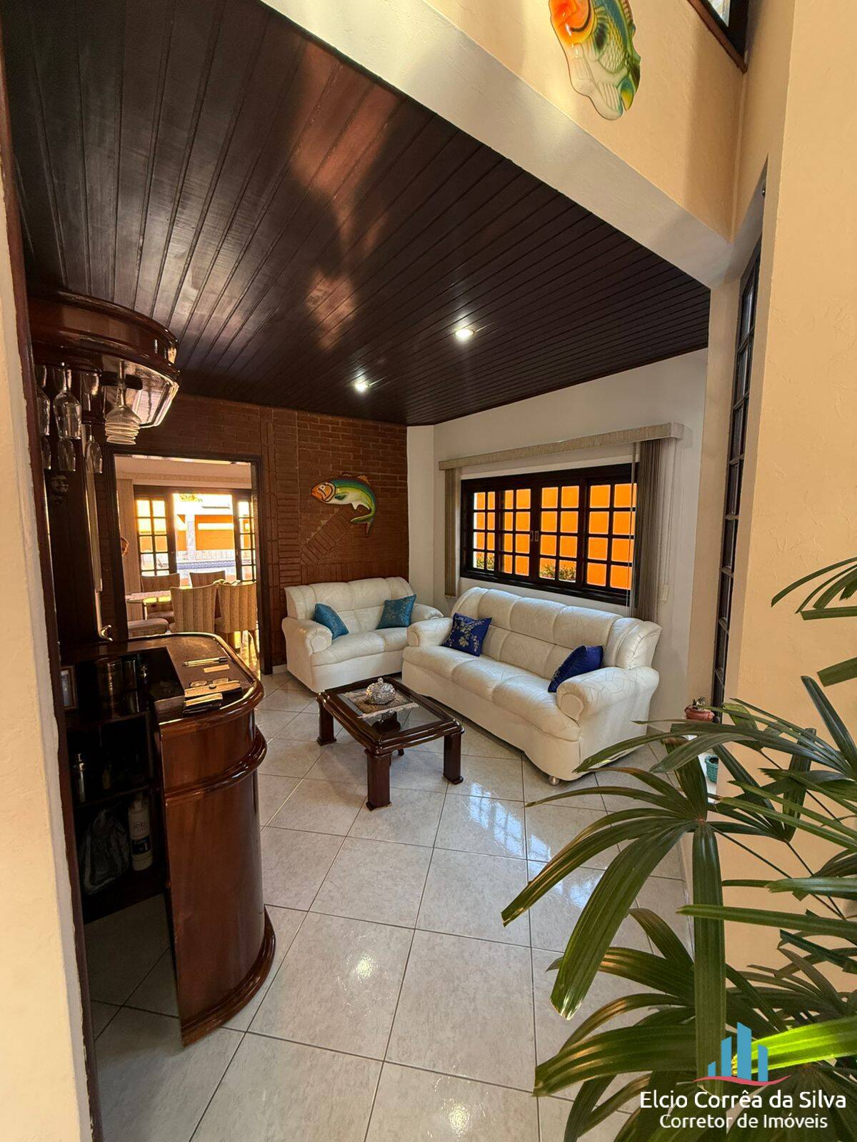 Casa, 4 quartos, 340 m² - Foto 19