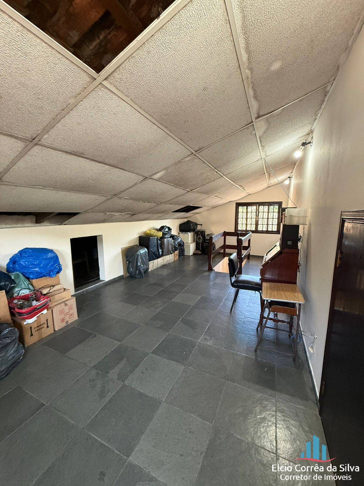 Casa, 4 quartos, 340 m² - Foto 31