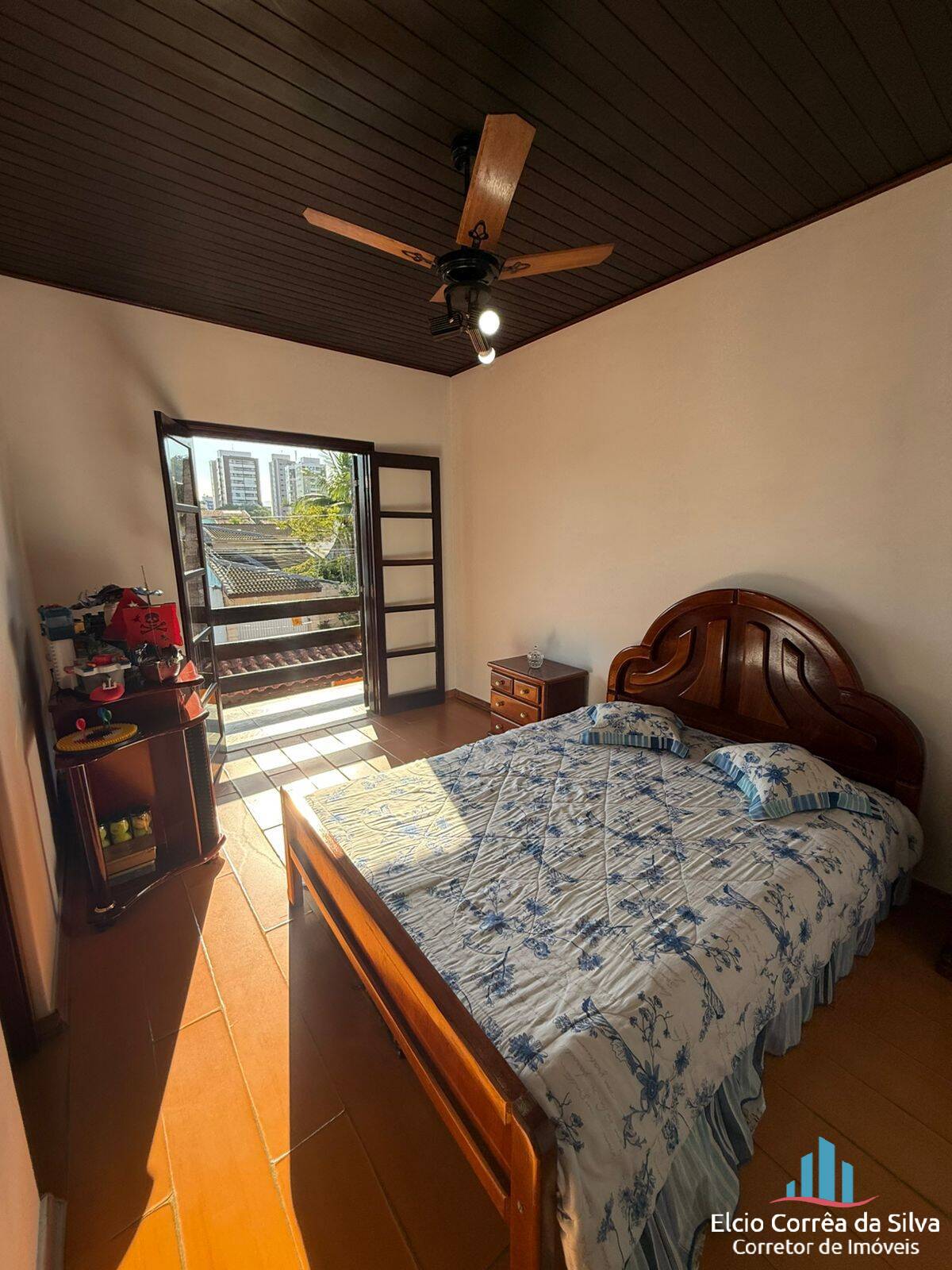 Casa, 4 quartos, 340 m² - Foto 37