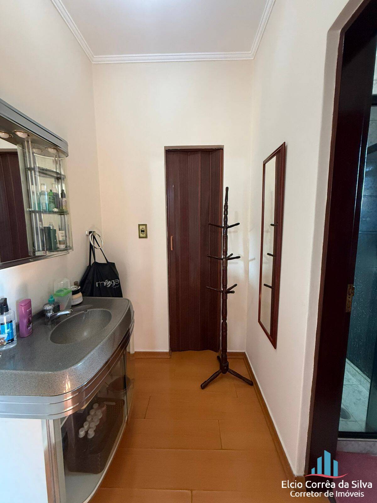 Casa, 4 quartos, 340 m² - Foto 42