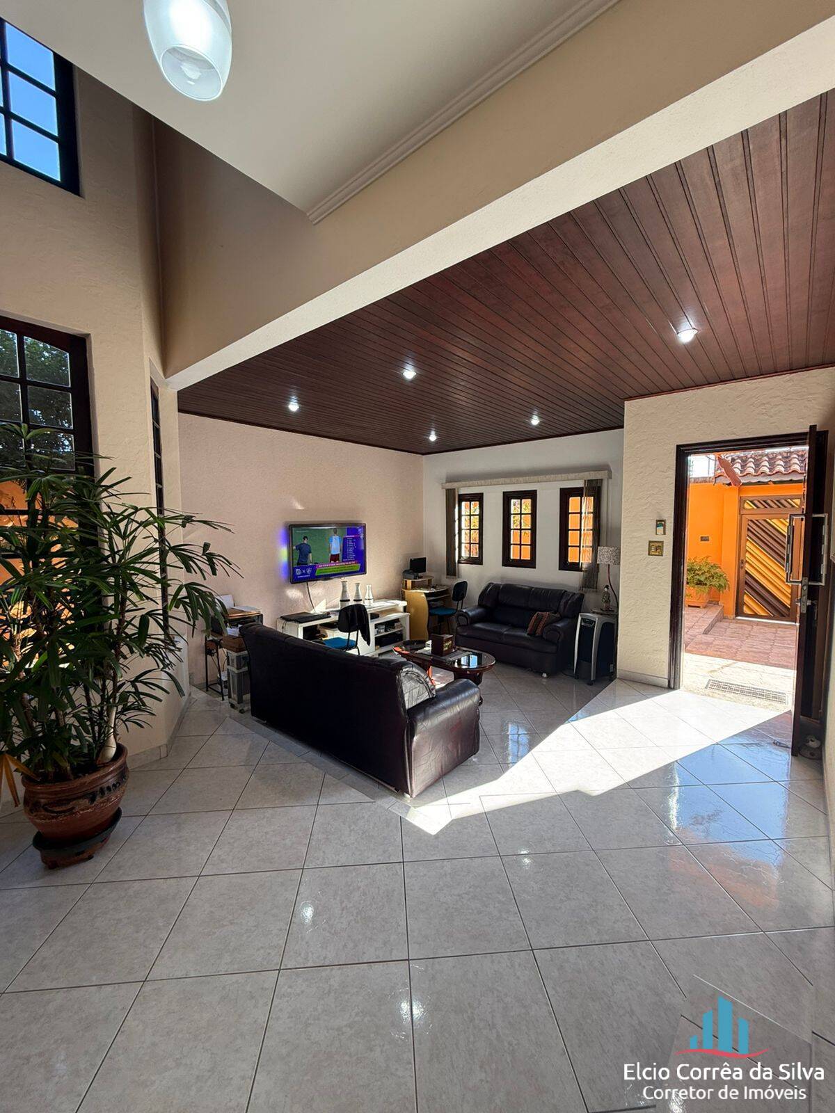 Casa, 4 quartos, 340 m² - Foto 43