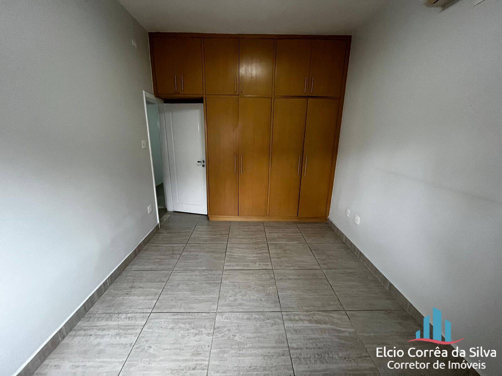 Casa, 3 quartos, 236 m² - Foto 44