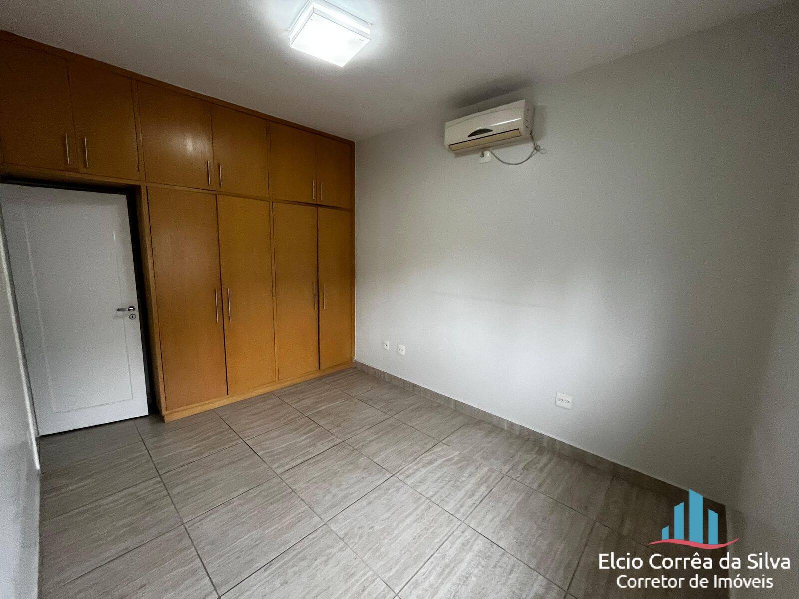 Casa, 3 quartos, 236 m² - Foto 42