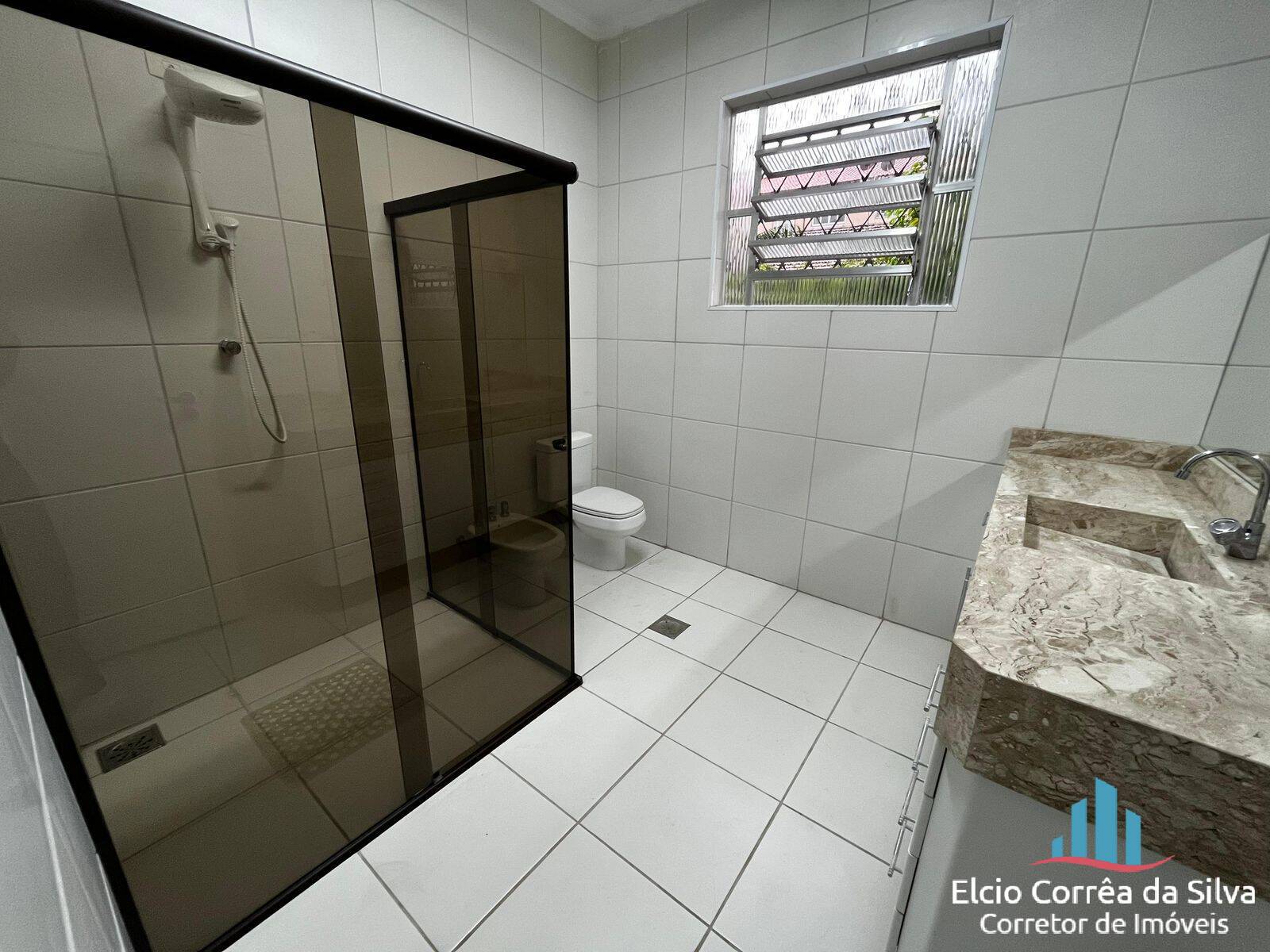 Casa, 3 quartos, 236 m² - Foto 55