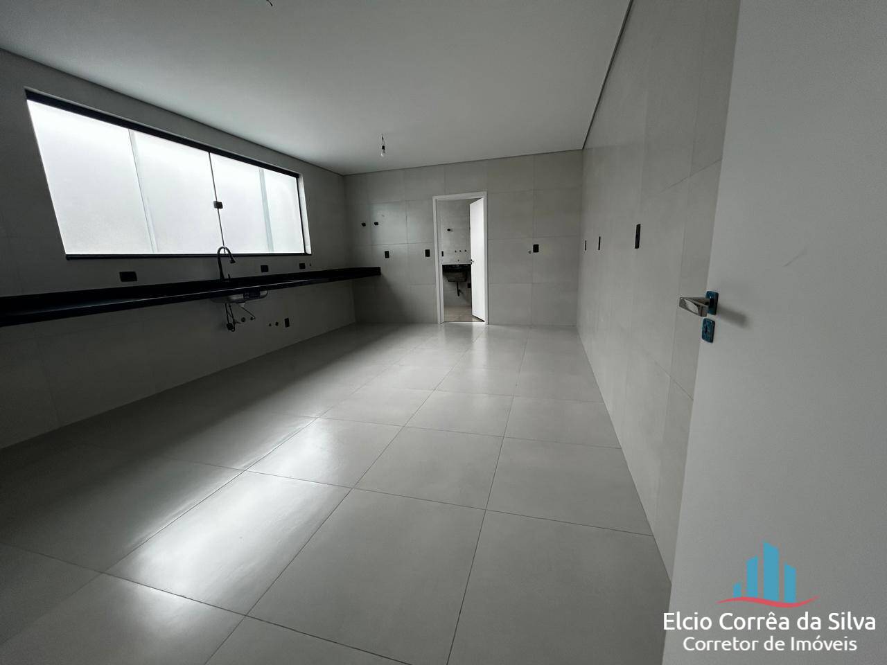 Casa, 3 quartos, 290 m² - Foto 47